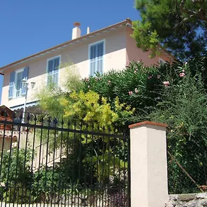 Les Murs Appartement