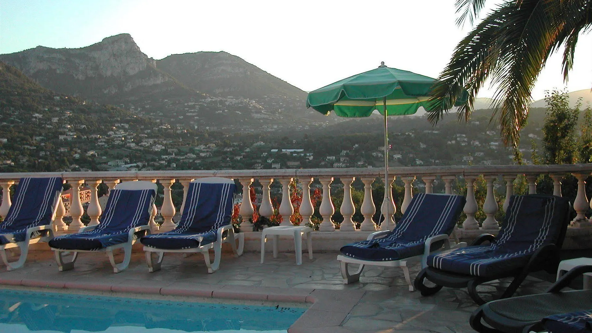 Hotel Miramar Vence 3*,